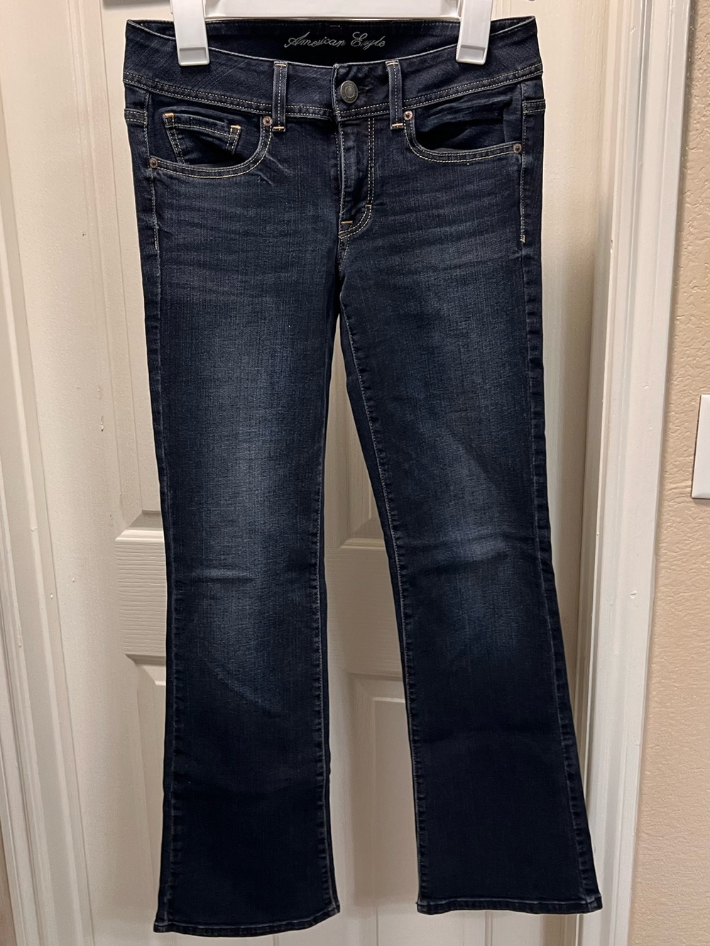 American Eagle Outfitters Flare Jeans